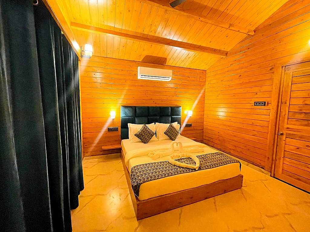 Coco Teros Resort Single Room Cottages AC  4