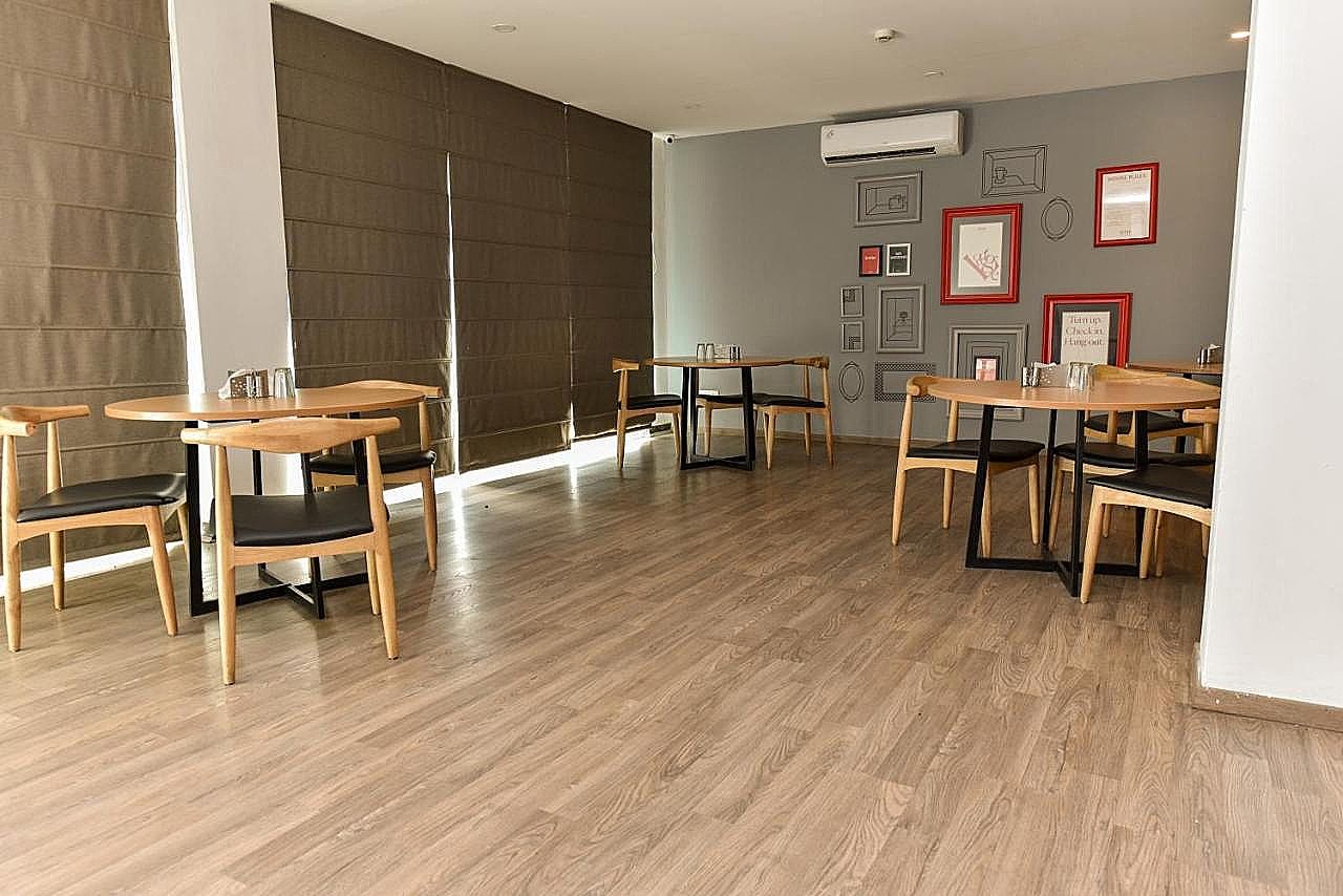 undefined Hotel Admire Inn, Noida Sector 51 5