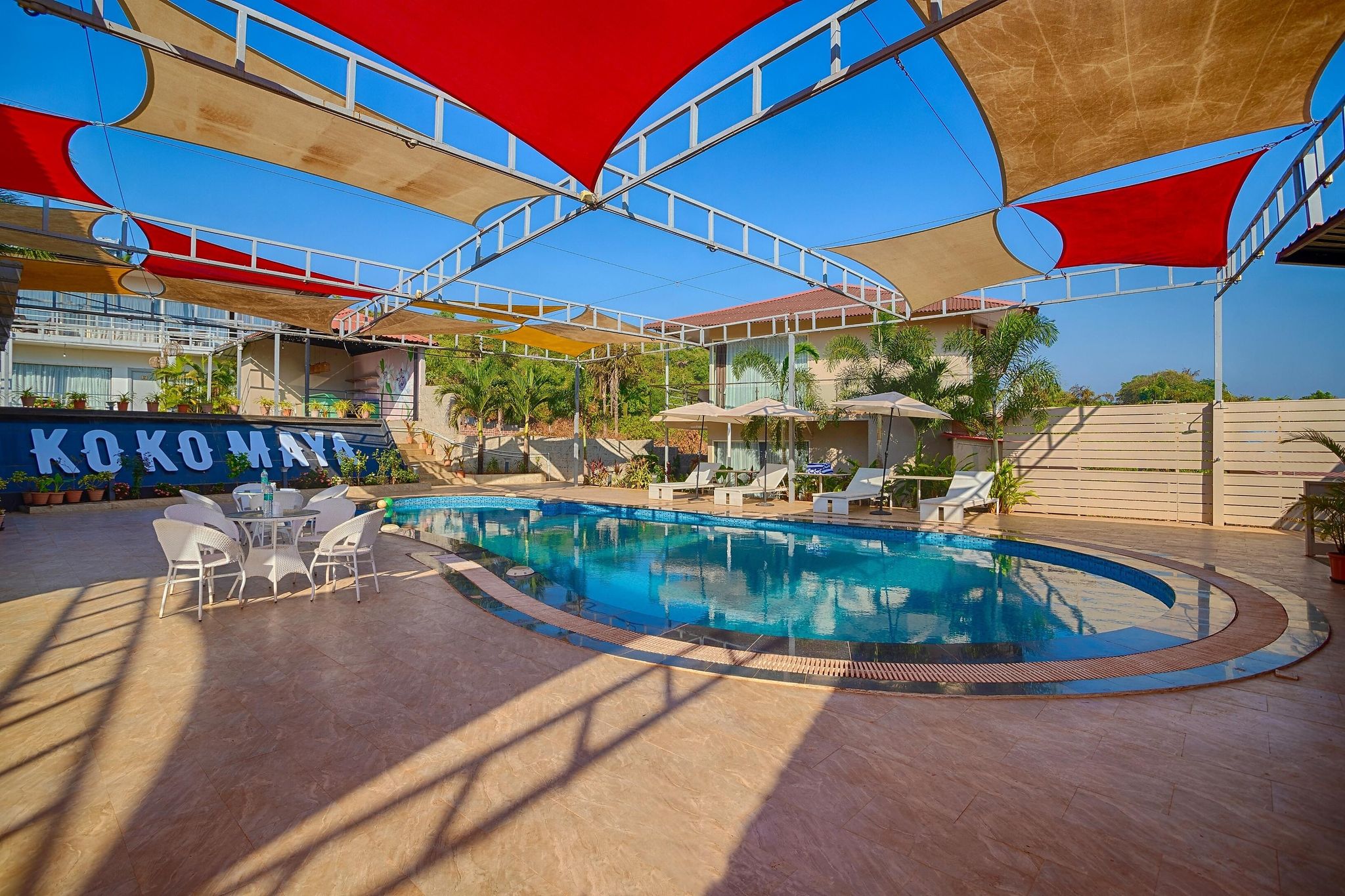 Pool