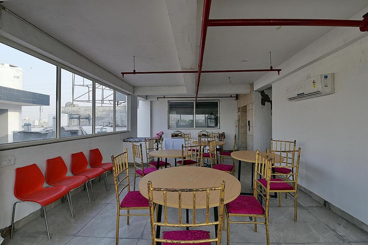 undefined Hotel Admire Inn By F9 Hotels 5