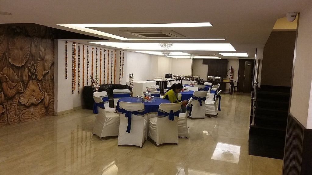 undefined Park Residency Pitampura 8