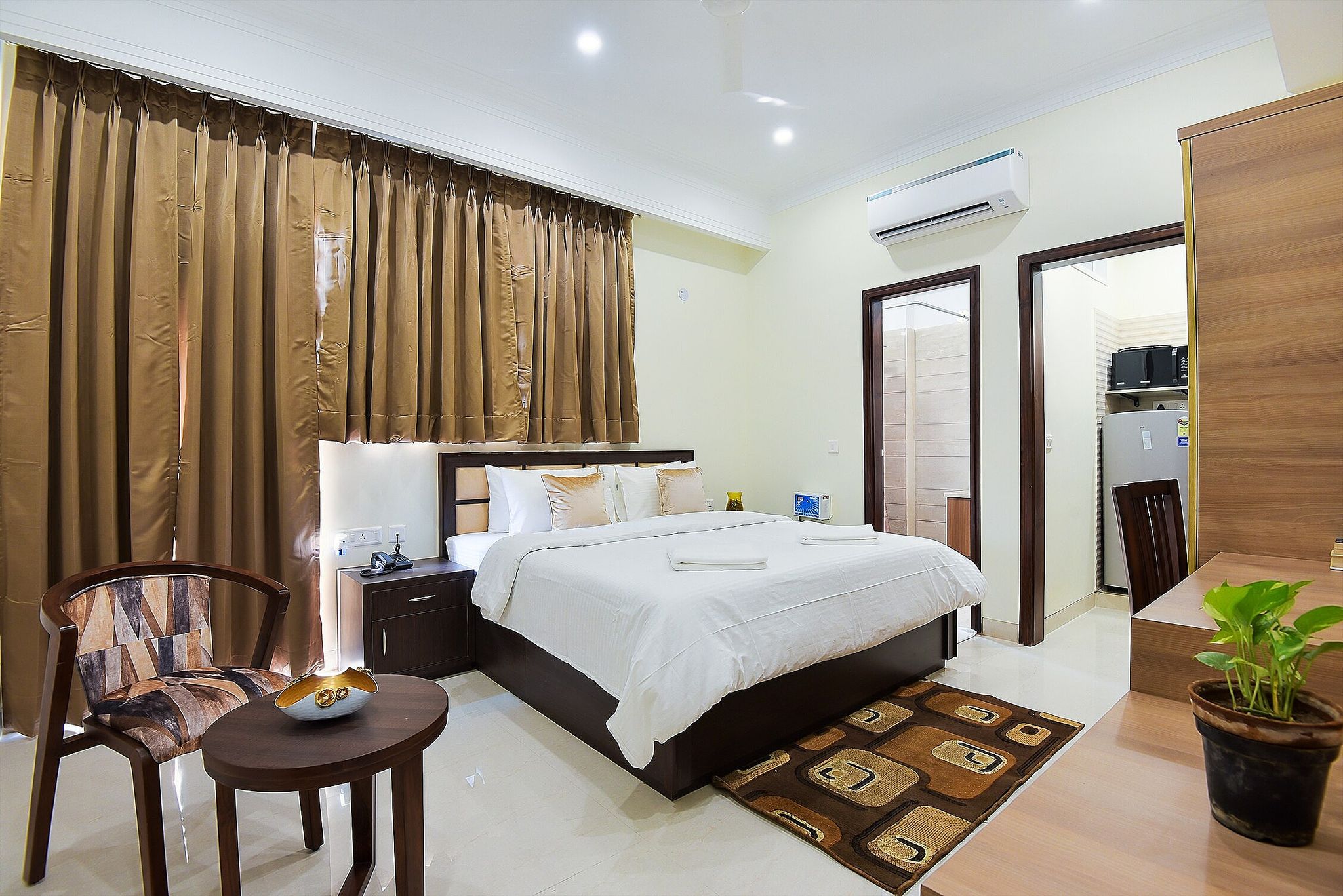BluO Studio 4 Golf Course Road - Gym, Balcony, Lift Studio