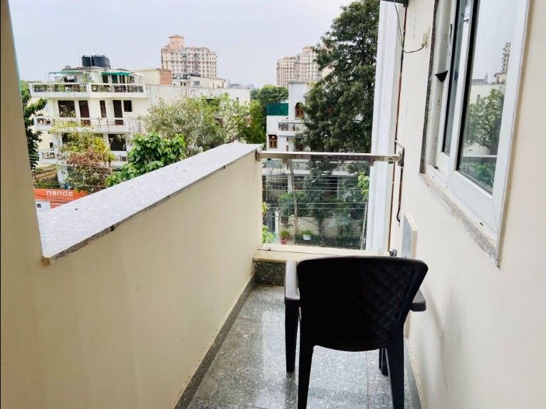 undefined BluO Classic Studio DLF Cyber City Gurugram 9