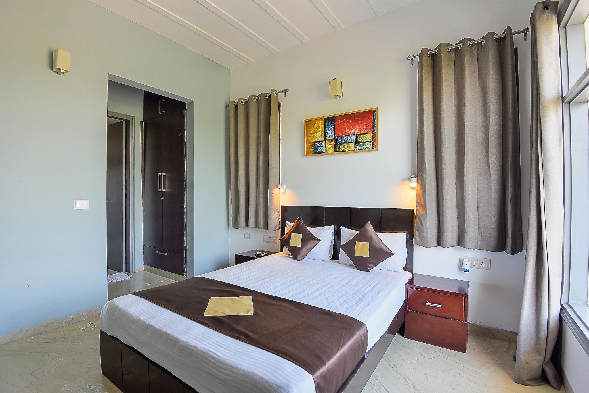 undefined BluO Modern 2 BHK Medanta Medicity 8