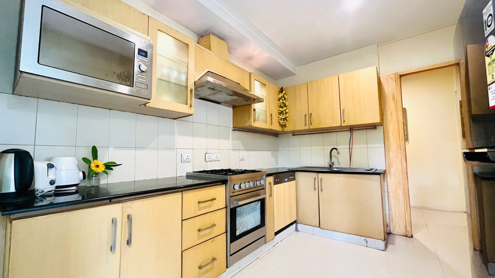 undefined BluO Classic 1 BHK DLF Galleria Market 8