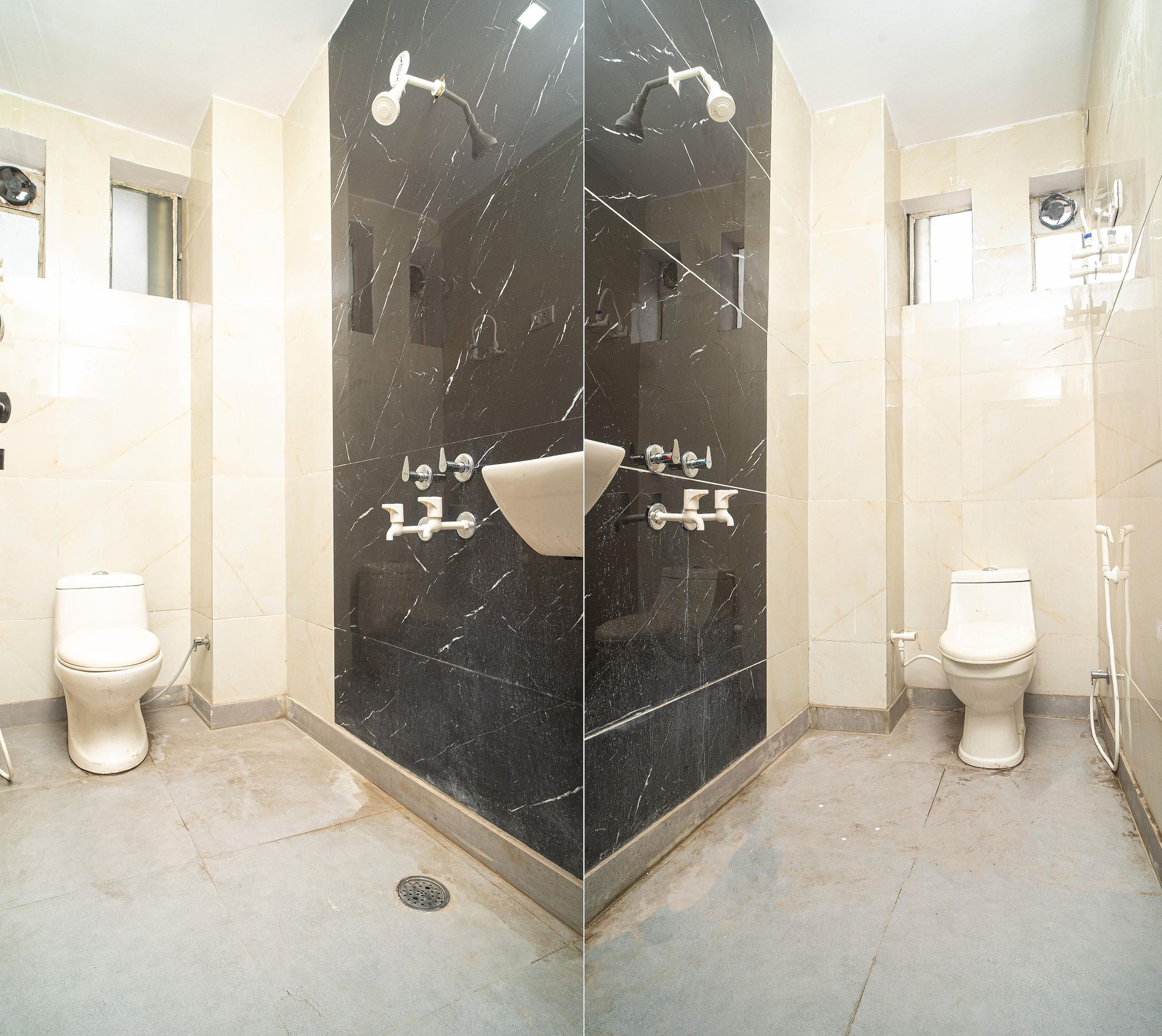 Deluxe AC Room - Delhi Local Id Accepted