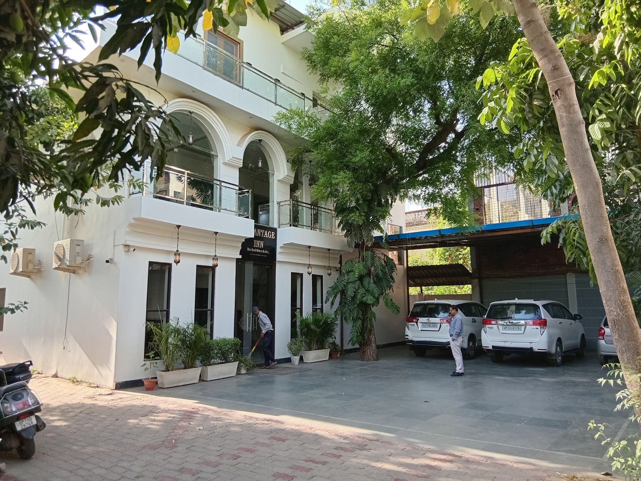 image_3974944_ad28b31d-cb06-4dc8-80cf-20e1ddc4cf0a