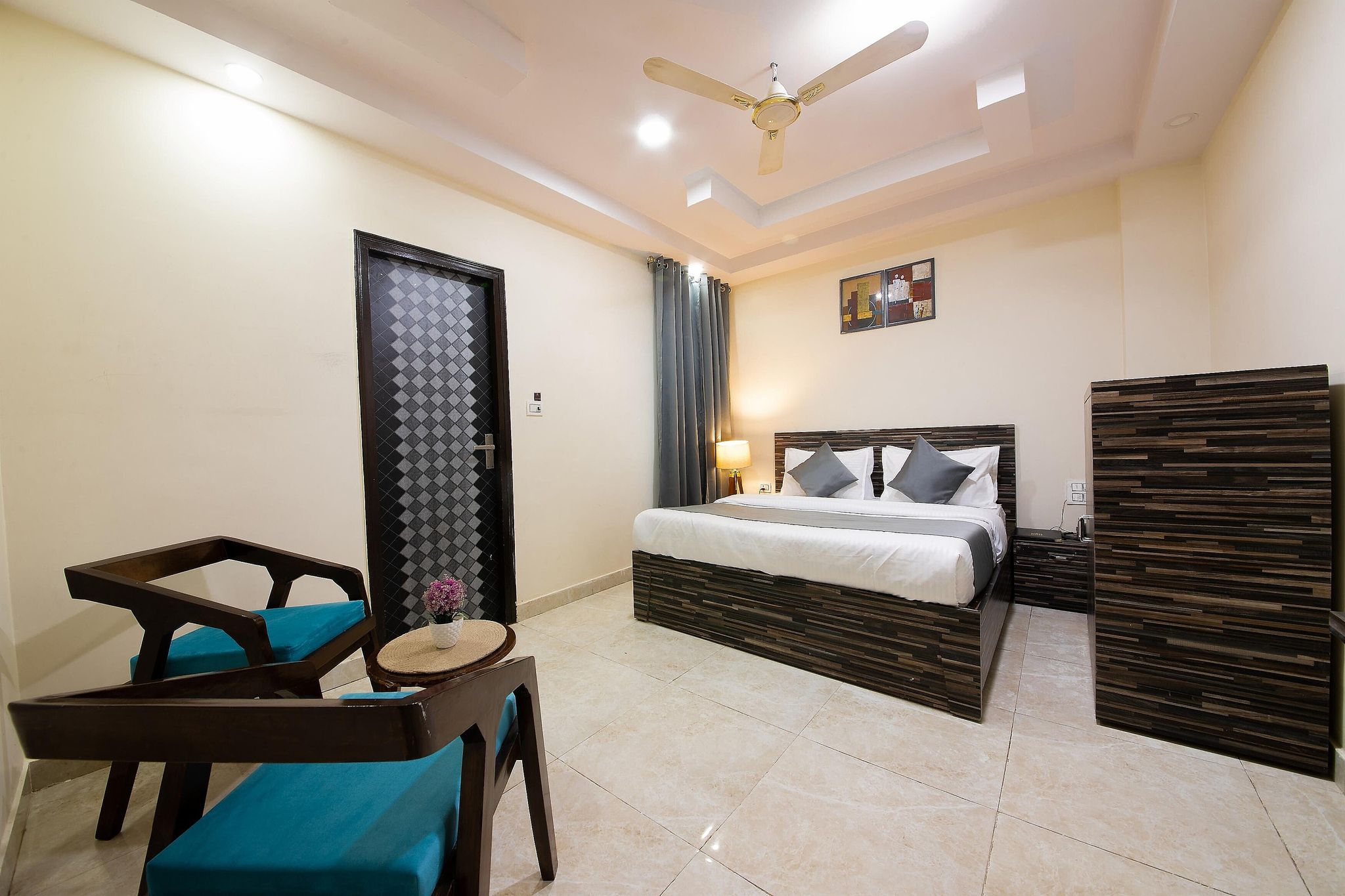 Hotel Umra Grace by PerfectStayz Family room 2