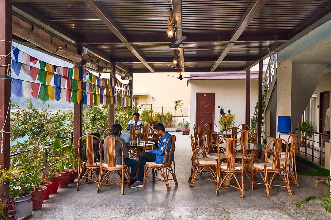 Food & Dining