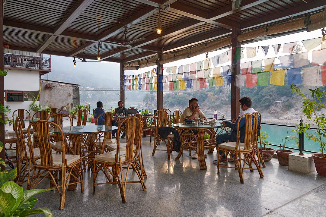 Food & Dining