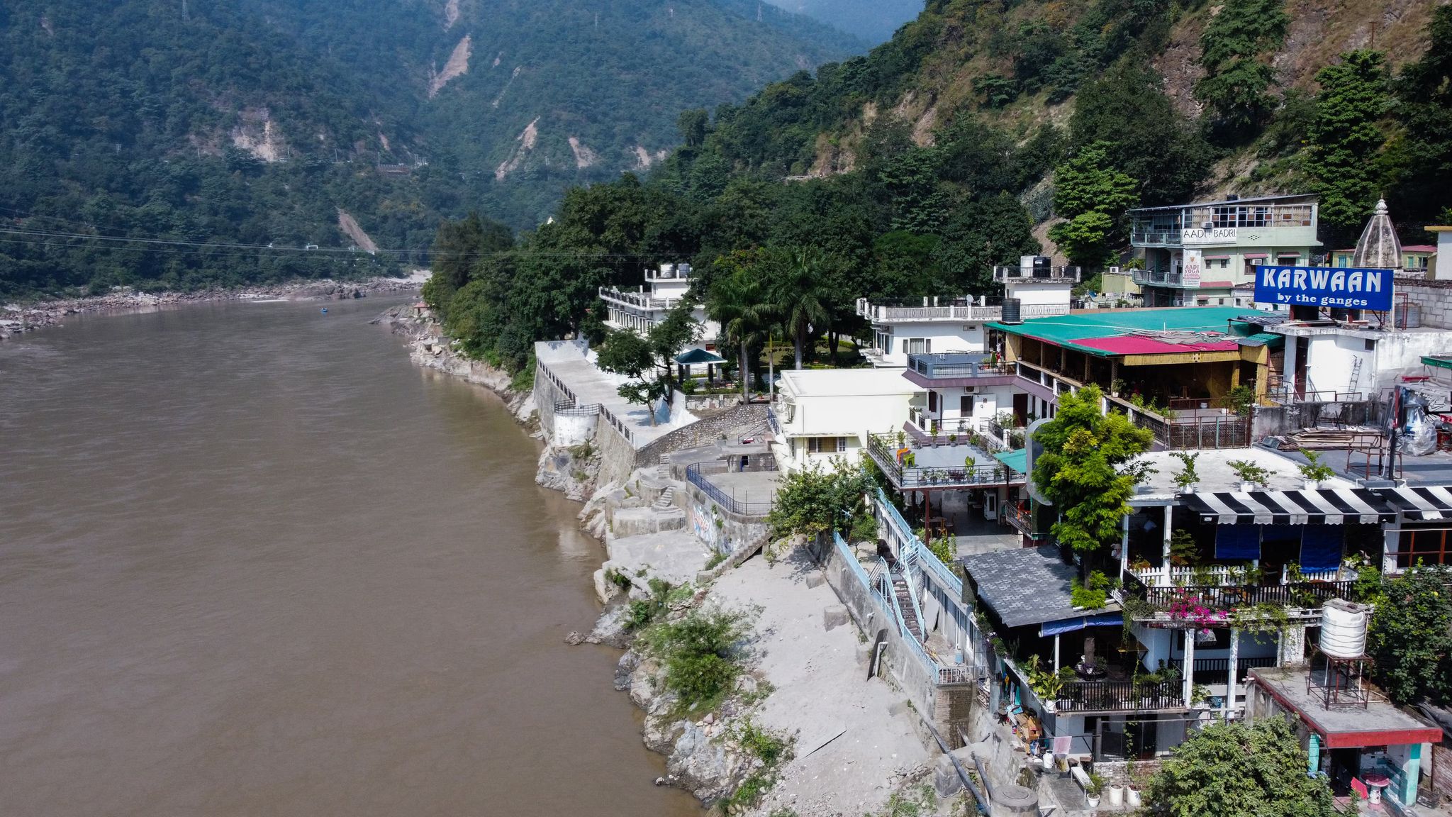 Karwaan by the Ganges