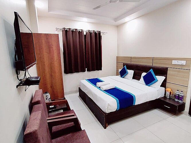 undefined Perfectstayz Dwarkesh near Haridwar Railway Station 9