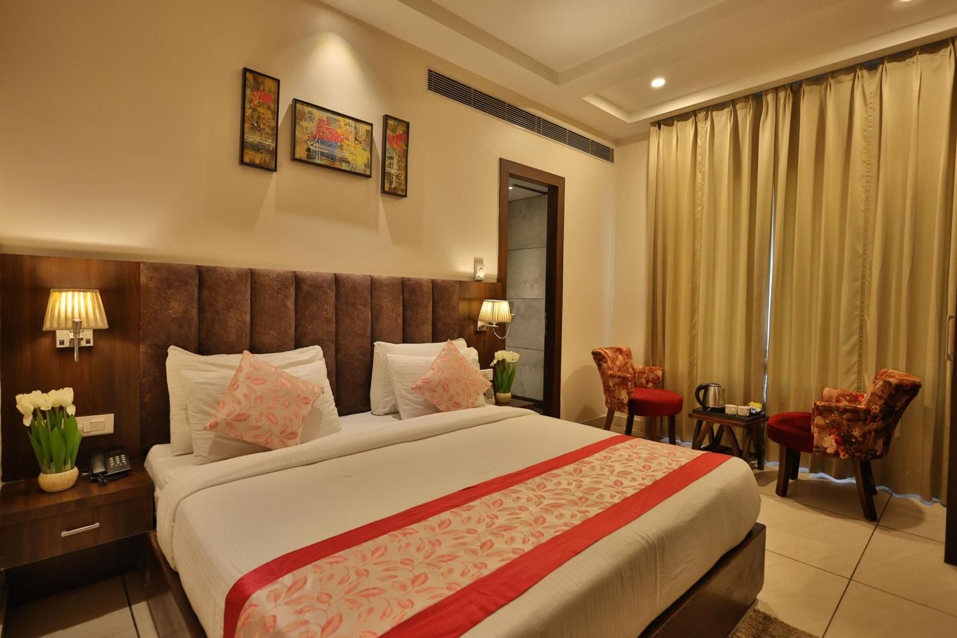 Hotel Ramaya Inn Deluxe Room 9
