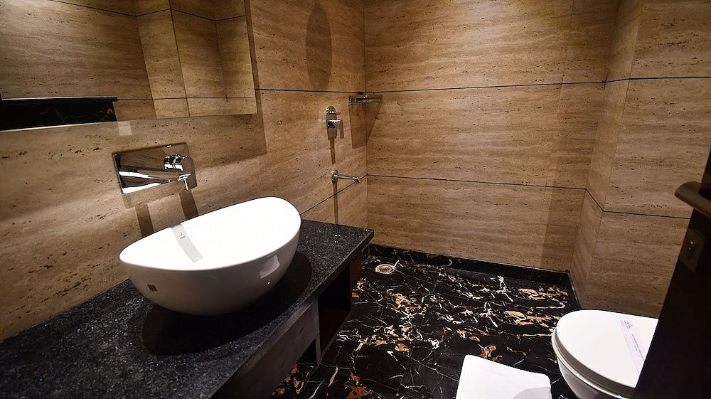 Hotel Ramaya Inn Deluxe Room 9