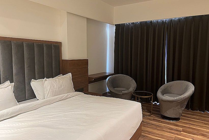 Hotel The Sawai Semi Deluxe Room 2