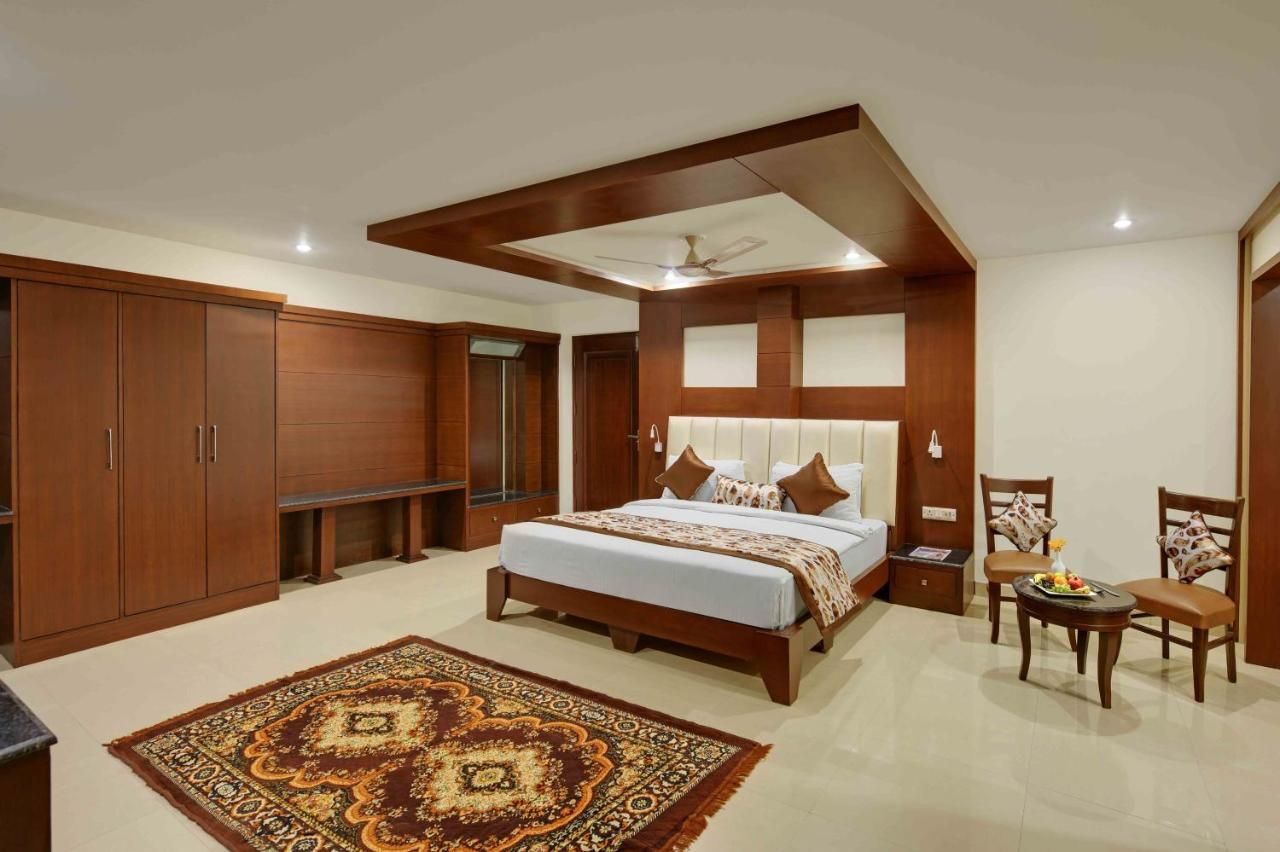 undefined Merak Resort 10