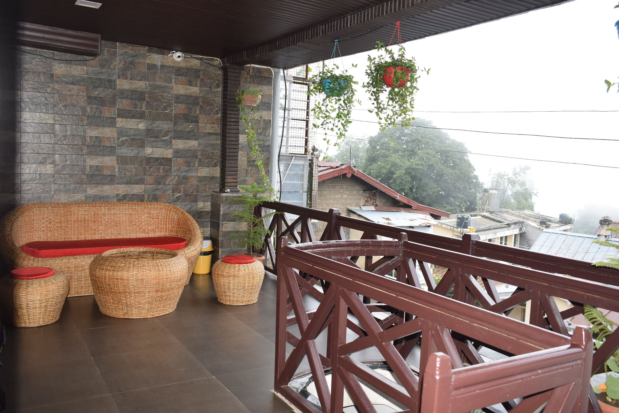 undefined Royce Villa 4