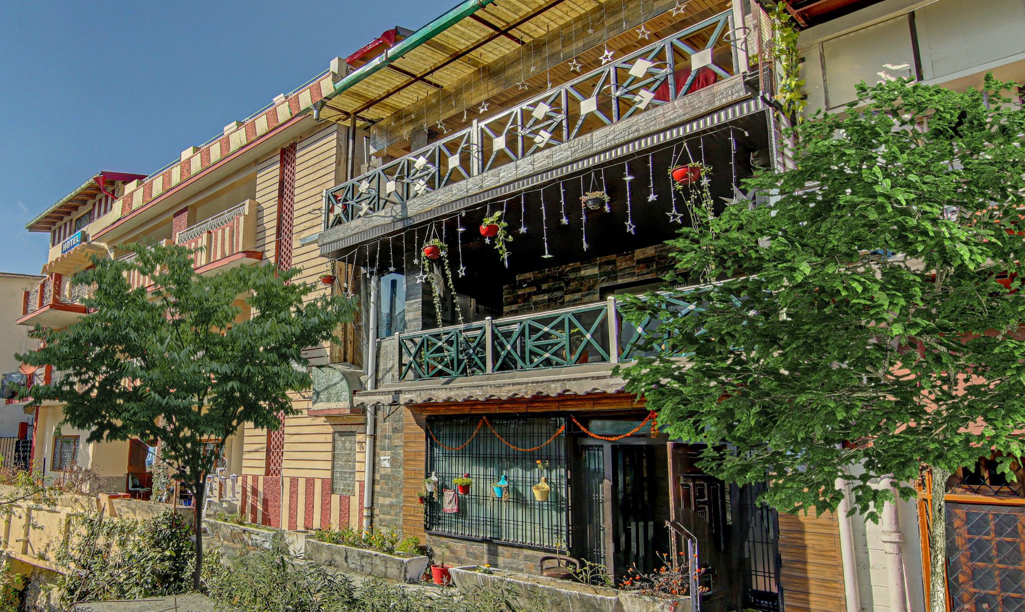 undefined Royce Villa 10