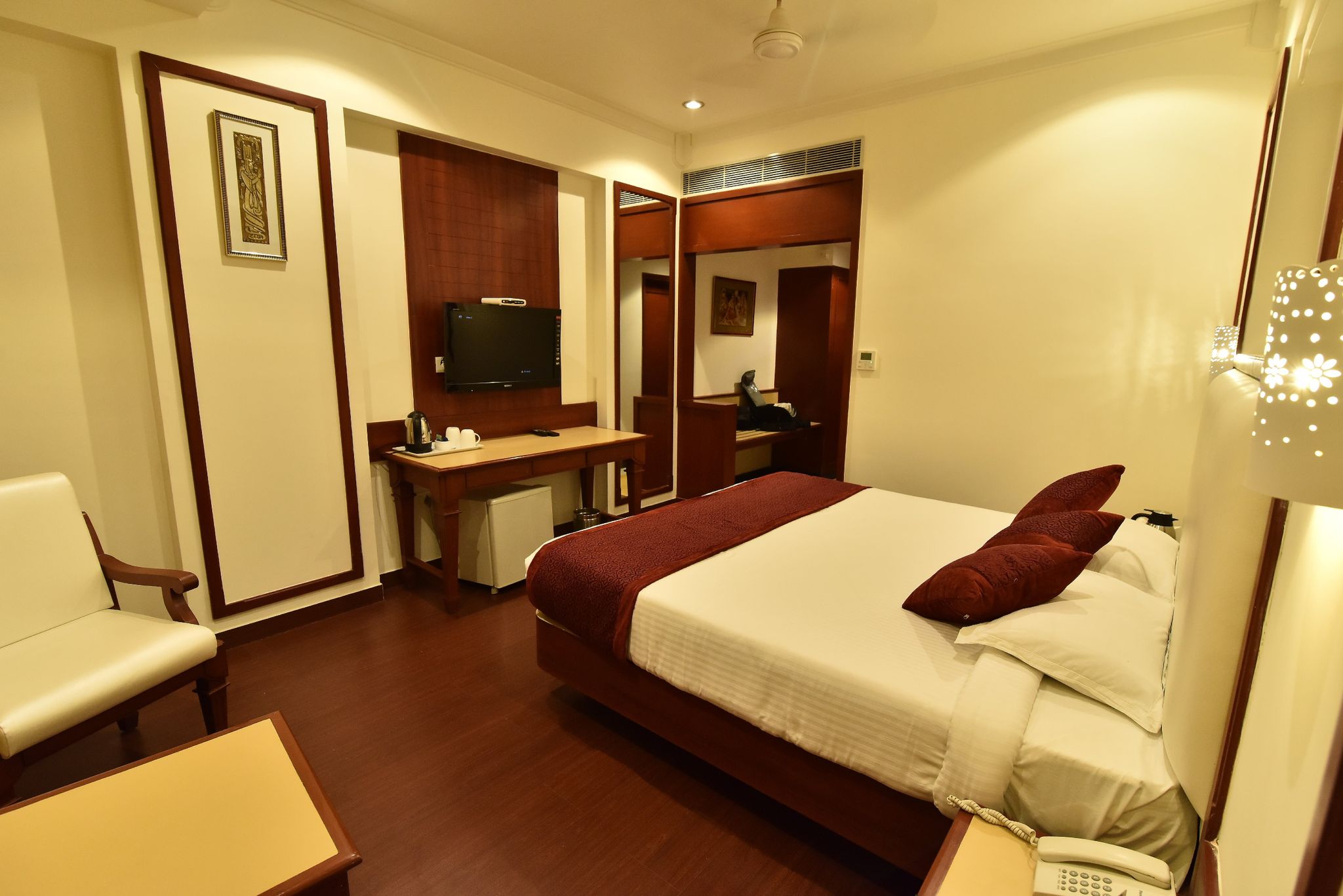 Hotel Niky international DELUXE ROOM 3