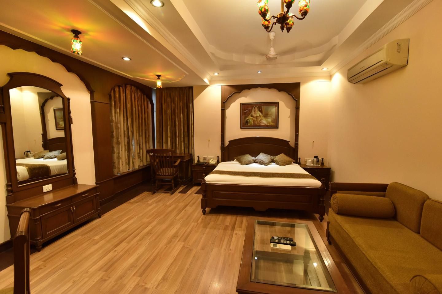 undefined Hotel Niky international 8