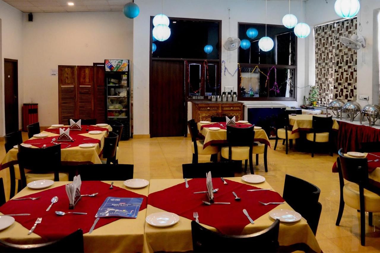 Food & Dining