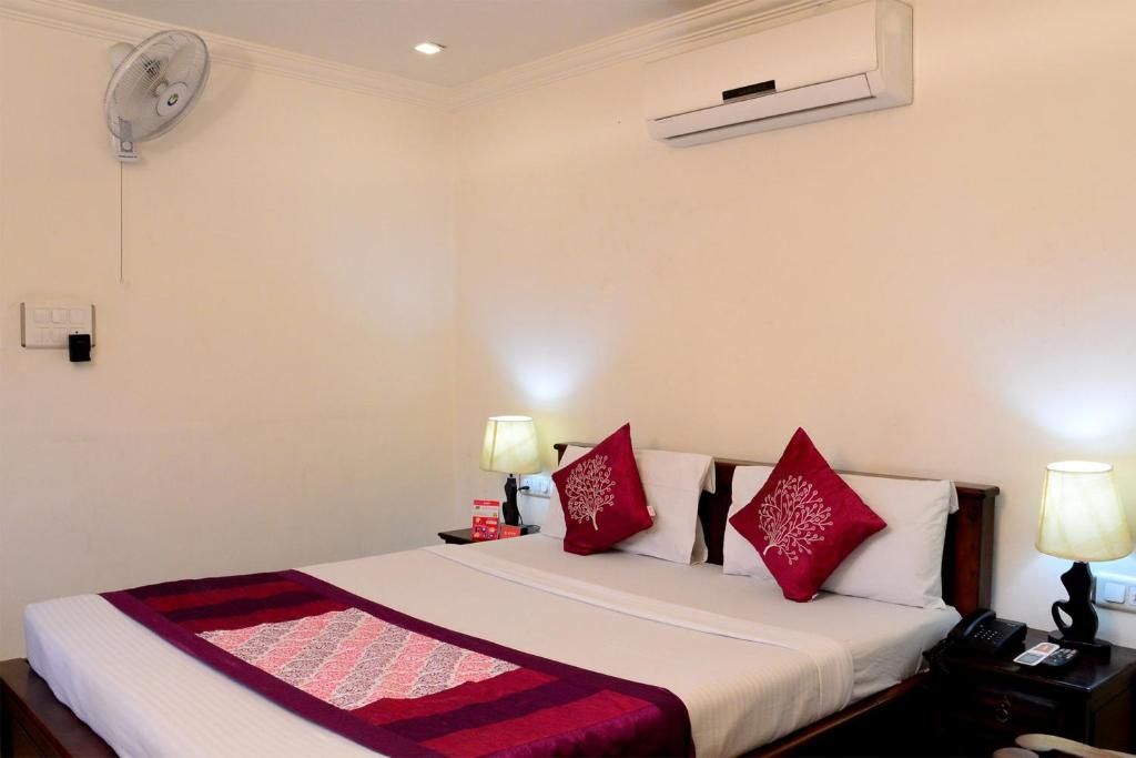 Shree Mohan Villas Deluxe Room 5