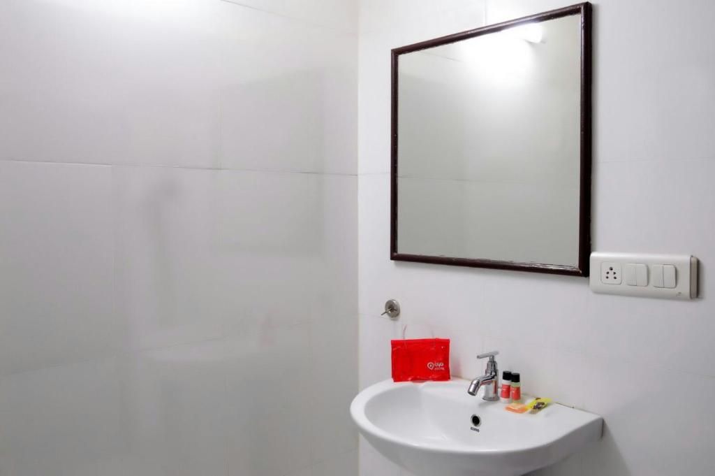 Shree Mohan Villas Deluxe Room 15