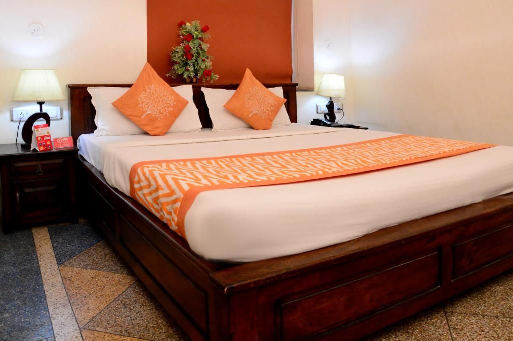 Shree Mohan Villas Deluxe Room 8