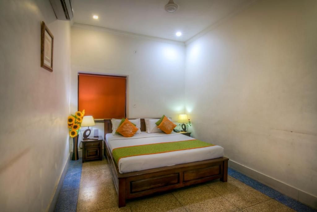 Shree Mohan Villas Deluxe Room 4