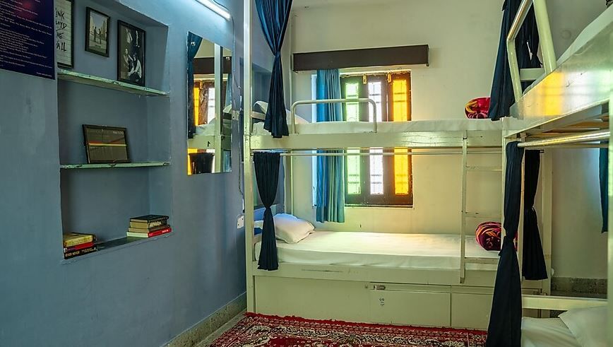 Dreamyard Twin Sharing Female Room