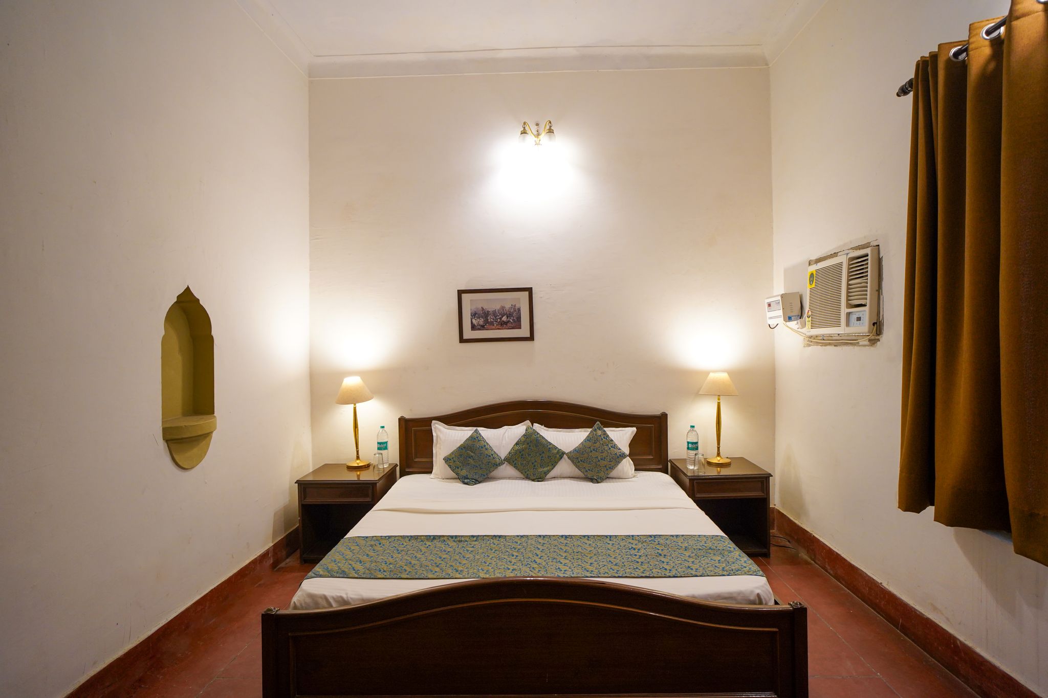 Heritage Rooms ( Collectors Court Wing)