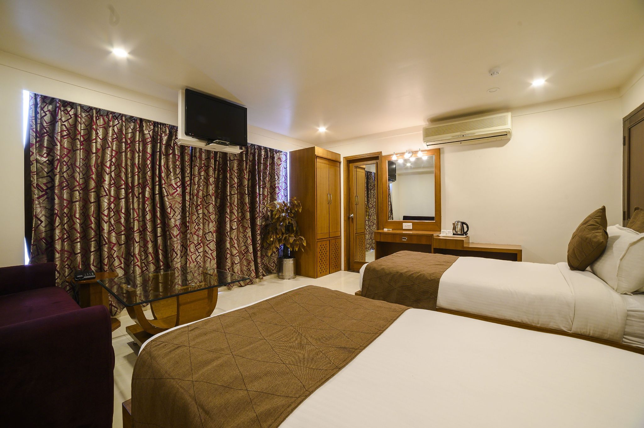 Deluxe Double Bed Room