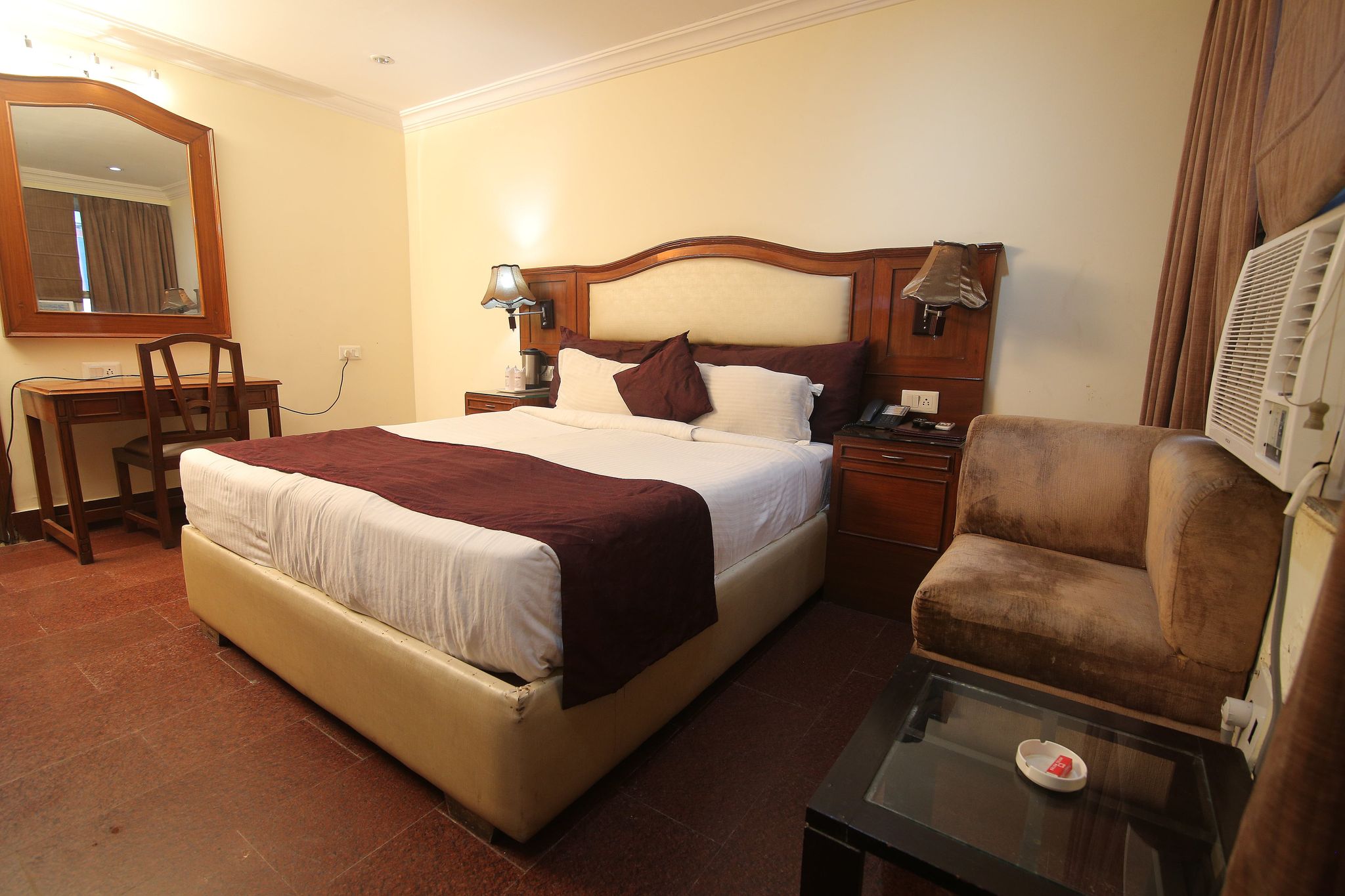 Deluxe Double Bed Room