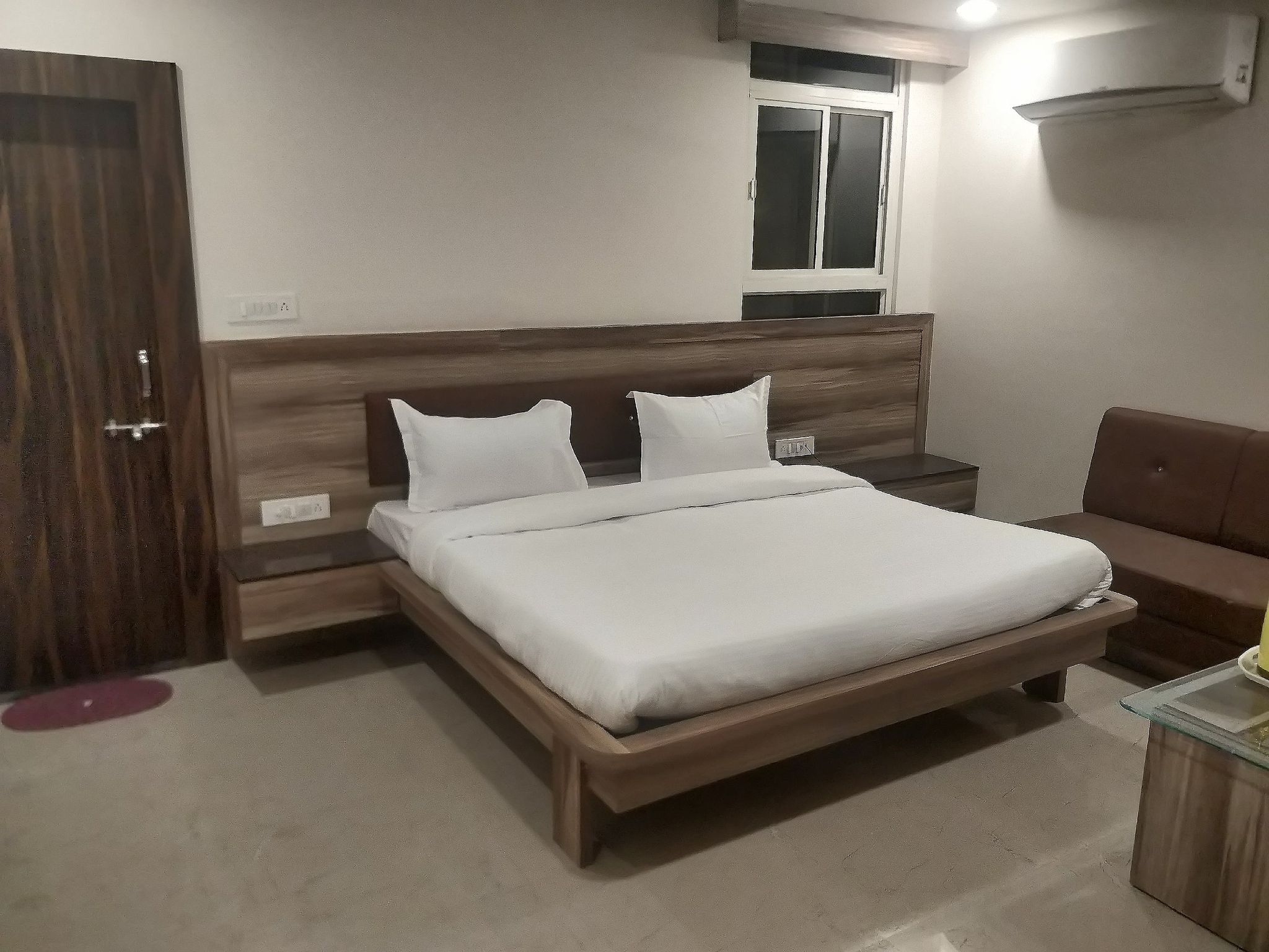 Hotel Ajmer Grand Executive Double Bedroom