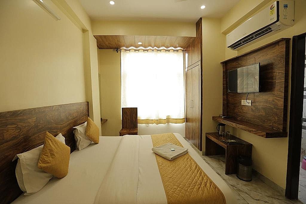 Hotel Raas Palace Deluxe Room 22