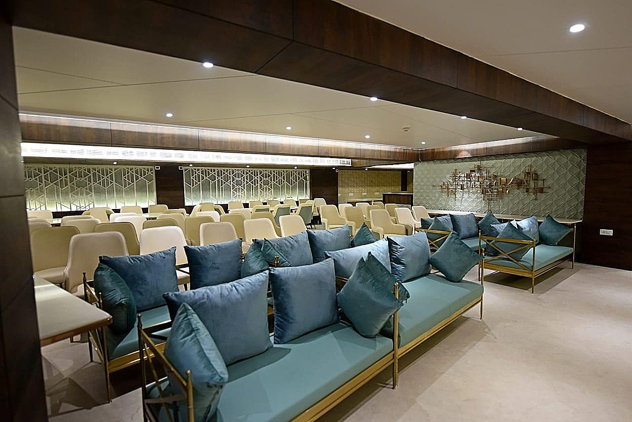 Banquet hall