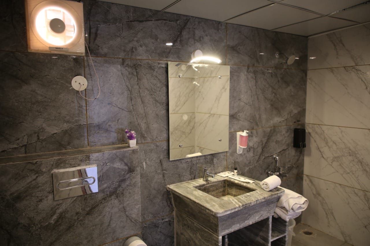 CLUB 21 SARISKA FUN CITY Queen Cottage 3