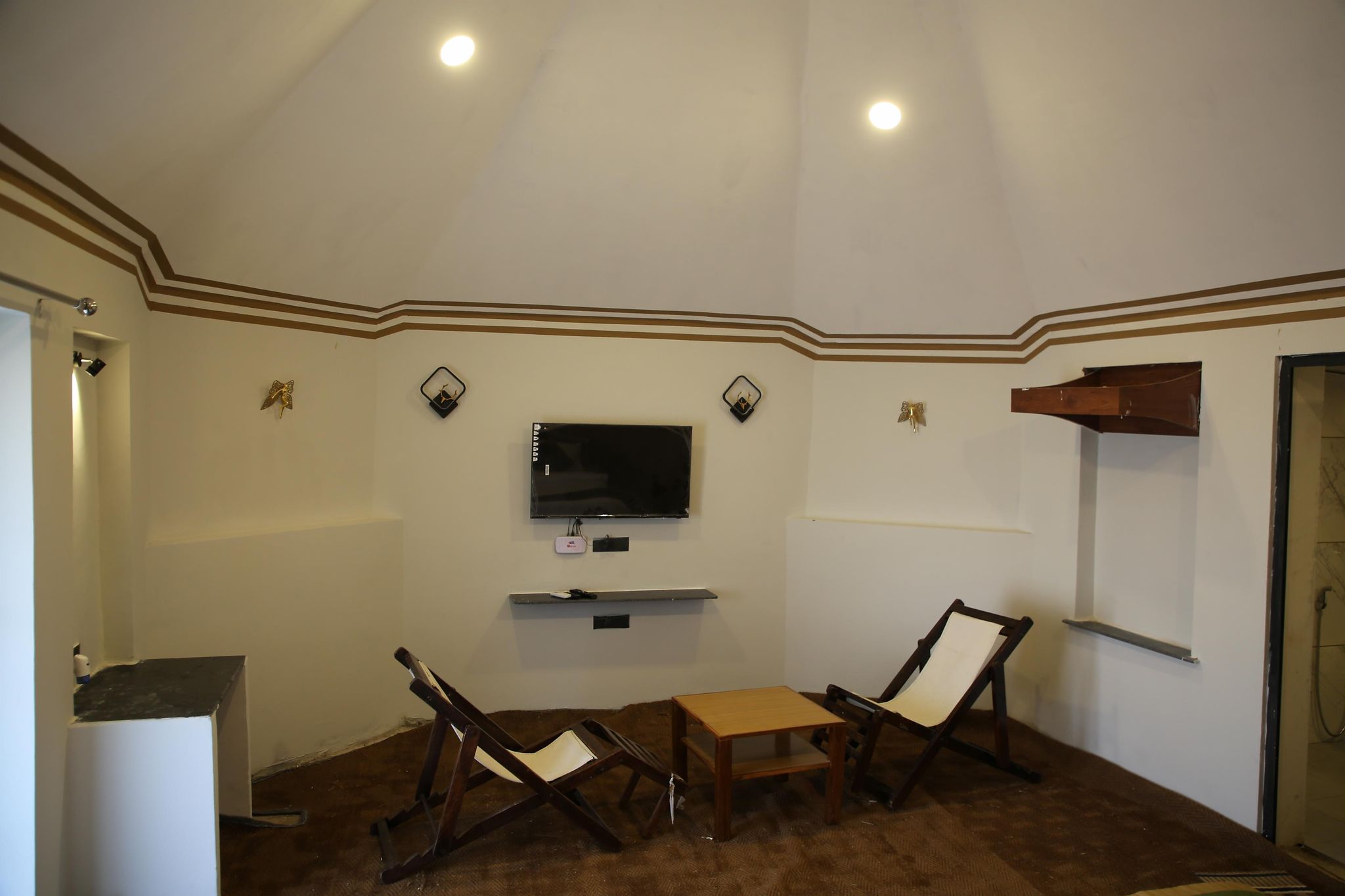 CLUB 21 SARISKA FUN CITY Queen Cottage 4