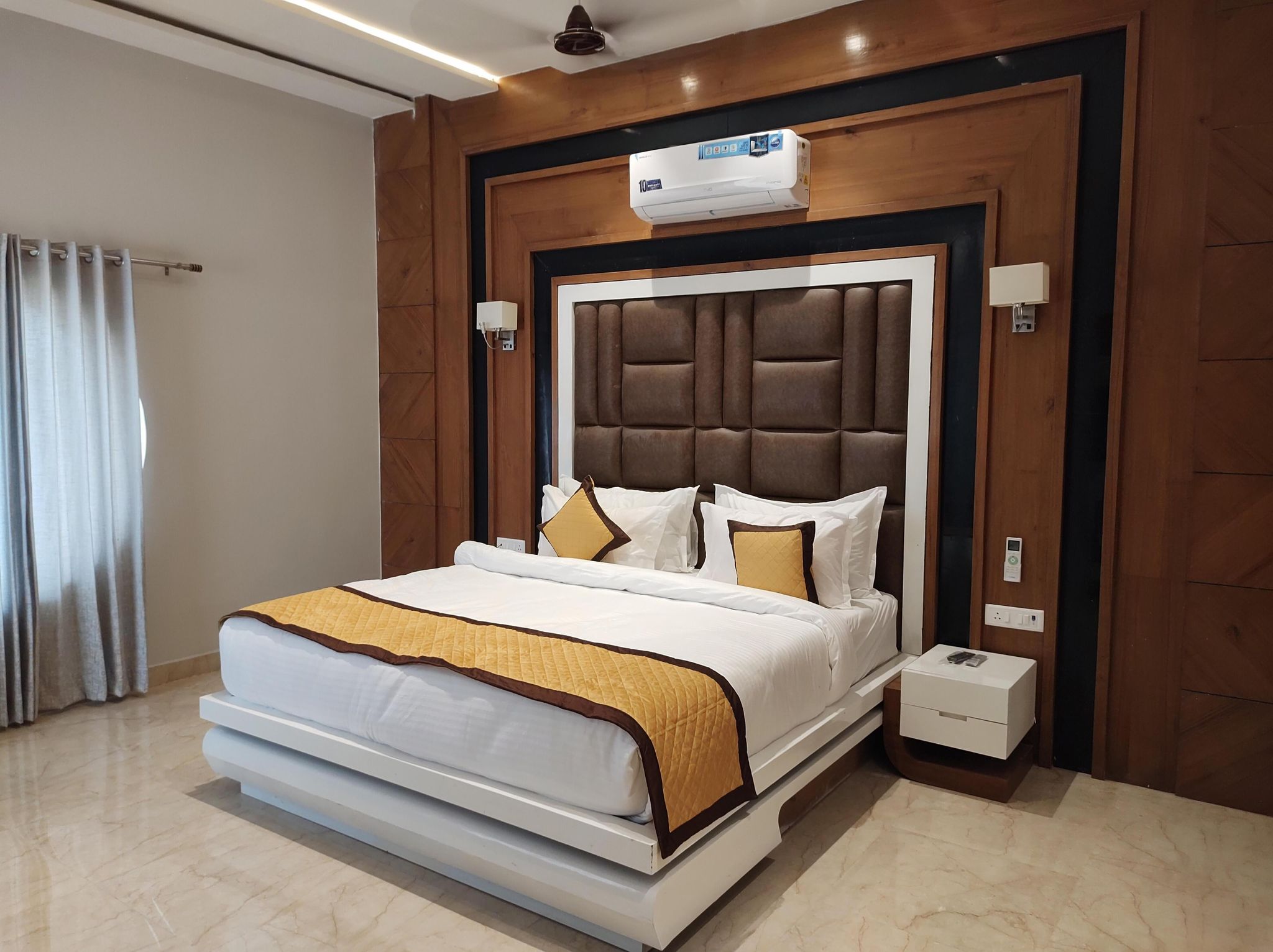 Royal Double Room, 1 Double Bed, Smoking, Garden Area