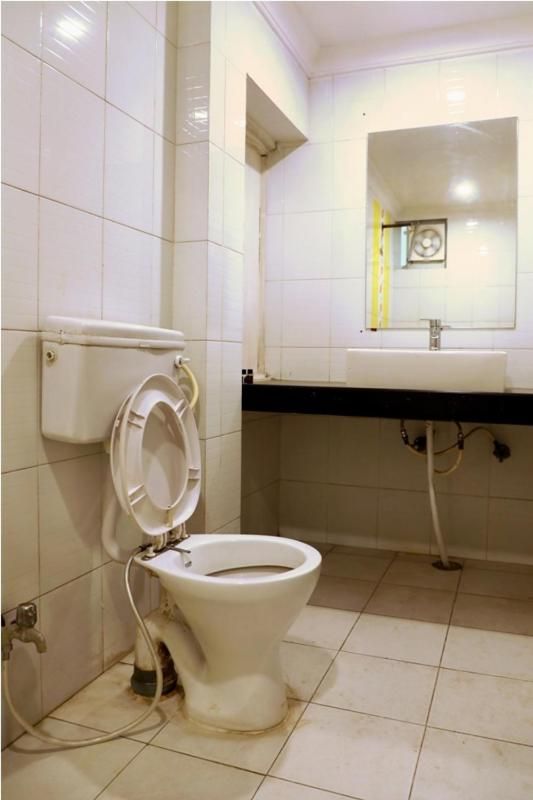 Hotel Ratnam Palace