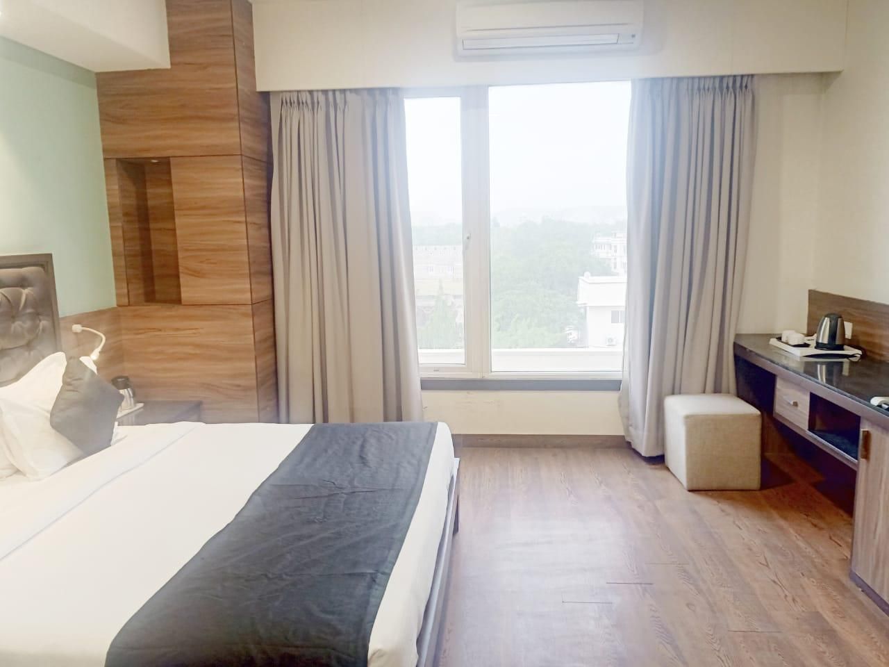 Super Deluxe Double or Twin