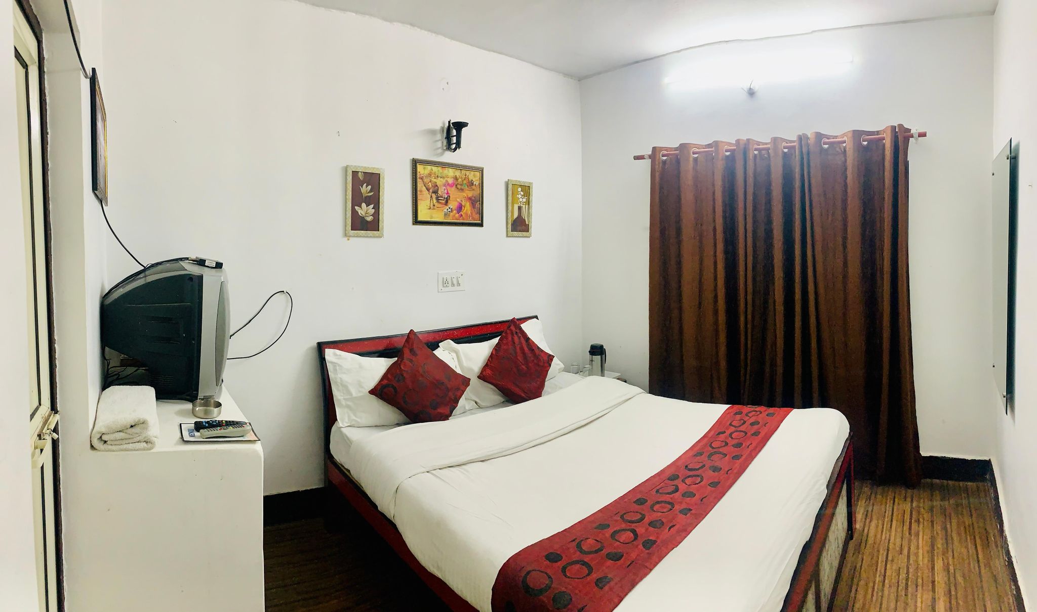 Hotel H K Legacy (Walkable distance from Mall Road) Semi Deluxe Room 7