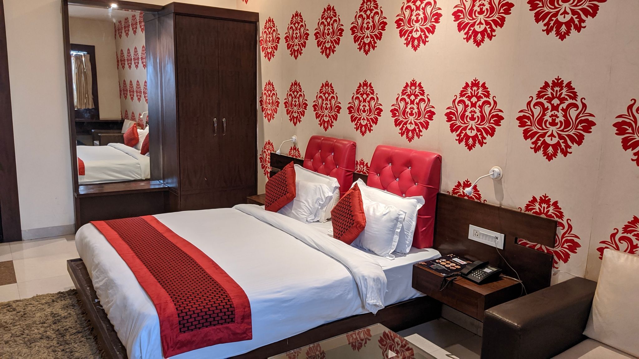 Hotel The Venus Deluxe Room 2