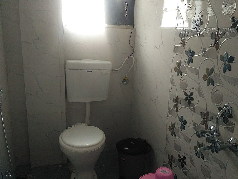 HOTEL HONEY LODGING Standard AC room 4