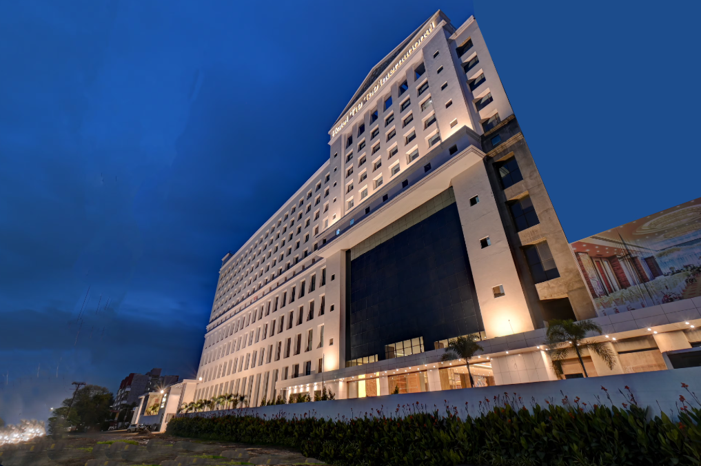 undefined Hotel Tip Top International 8
