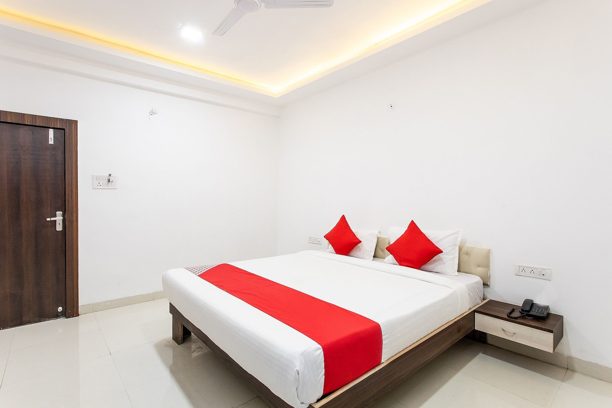 Hotel O by OYO Shiva Inn Classic 2