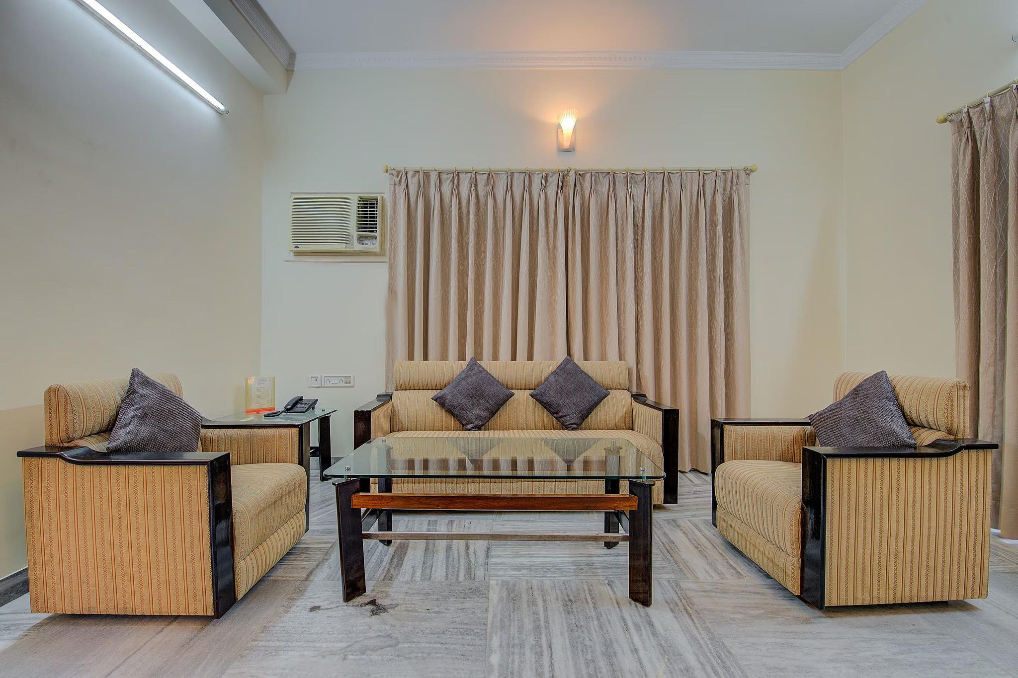 undefined Dorota House 2