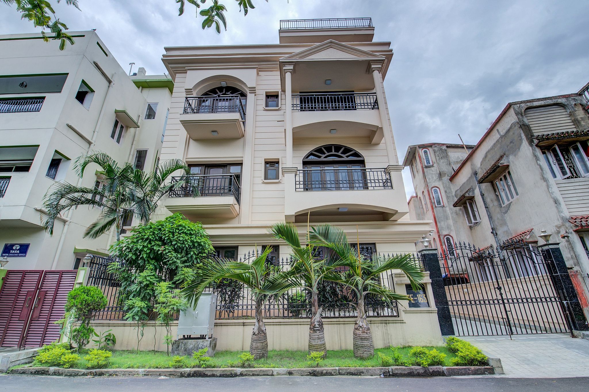 undefined Dorota House