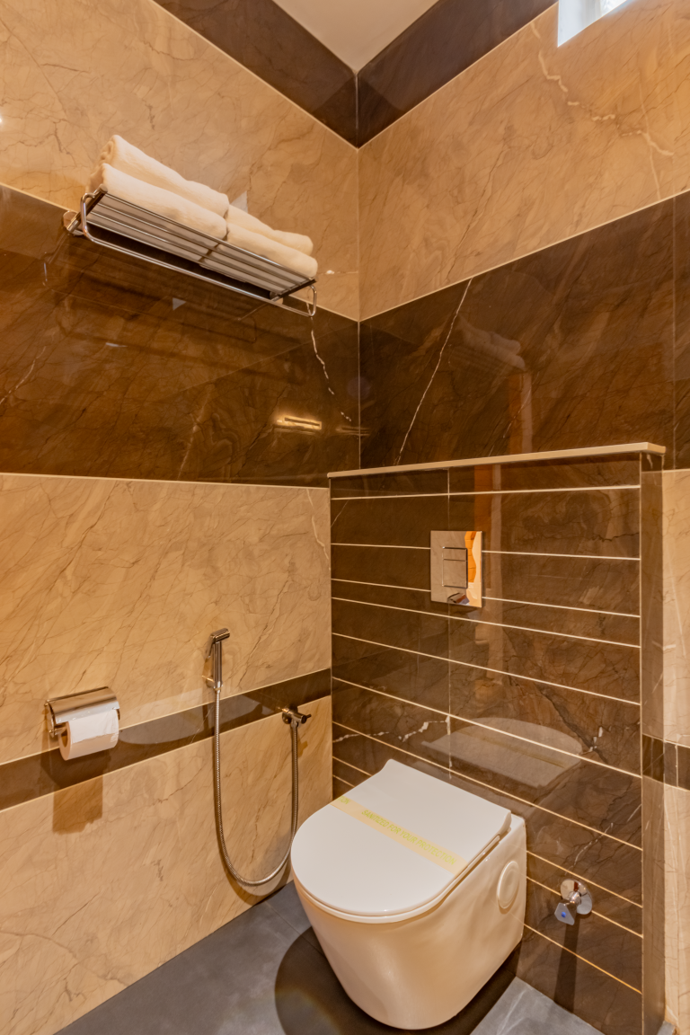 Nest Inn Deluxe Double Room 14