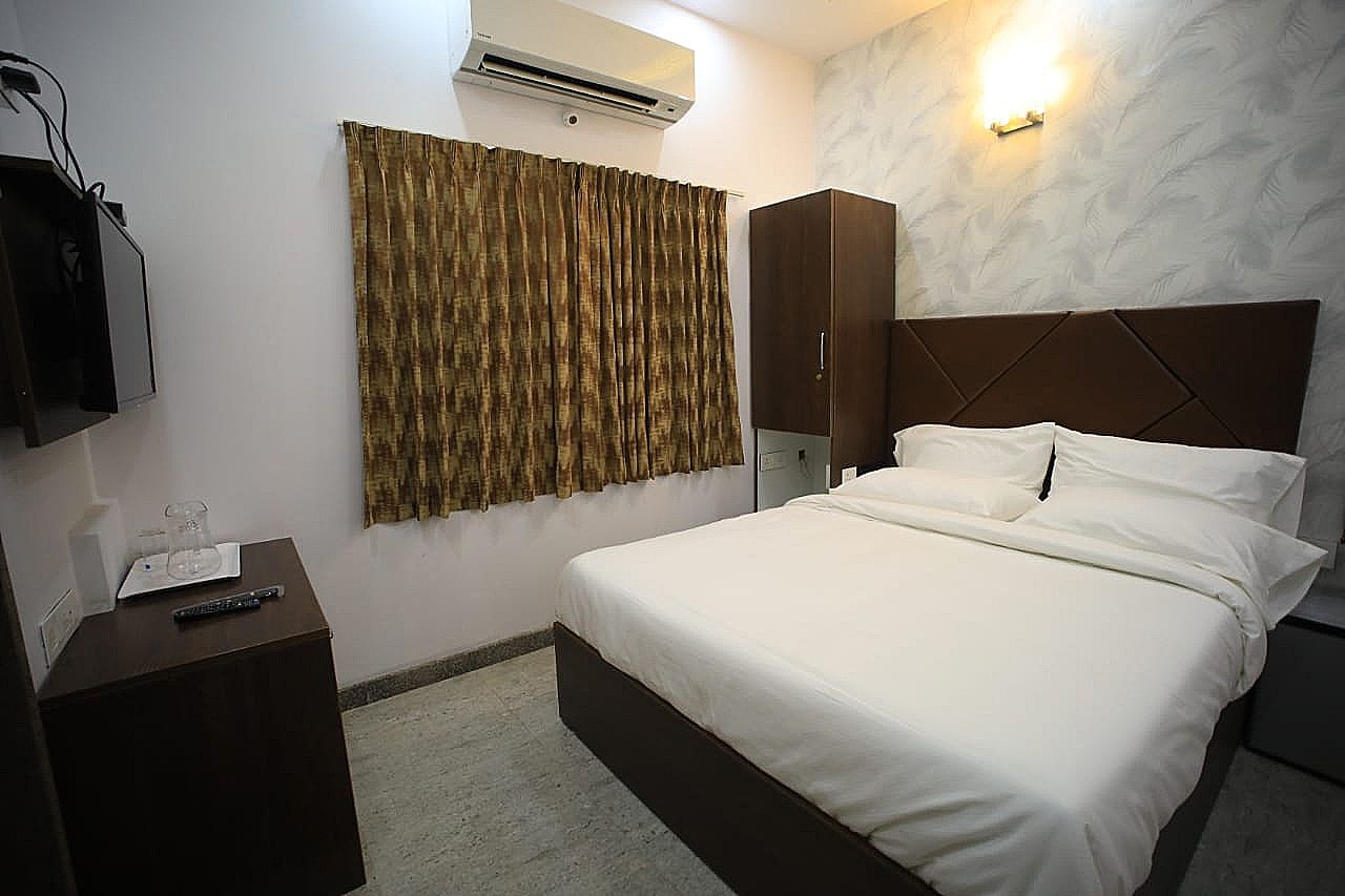 Domus Regency by ShriGo Hotels, Bangalore Standard Room 6